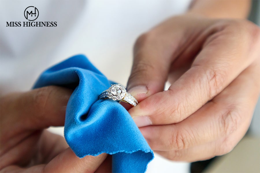 Artificial Jewellery 