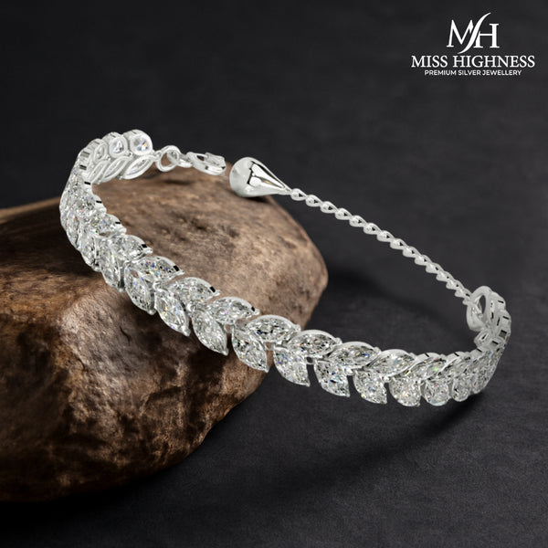 Miss Highness 925 Silver Adjustable Bracelet For Women