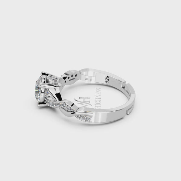 Miss Highness 925 Sterling Silver Solitaire Engagement Ring for Women